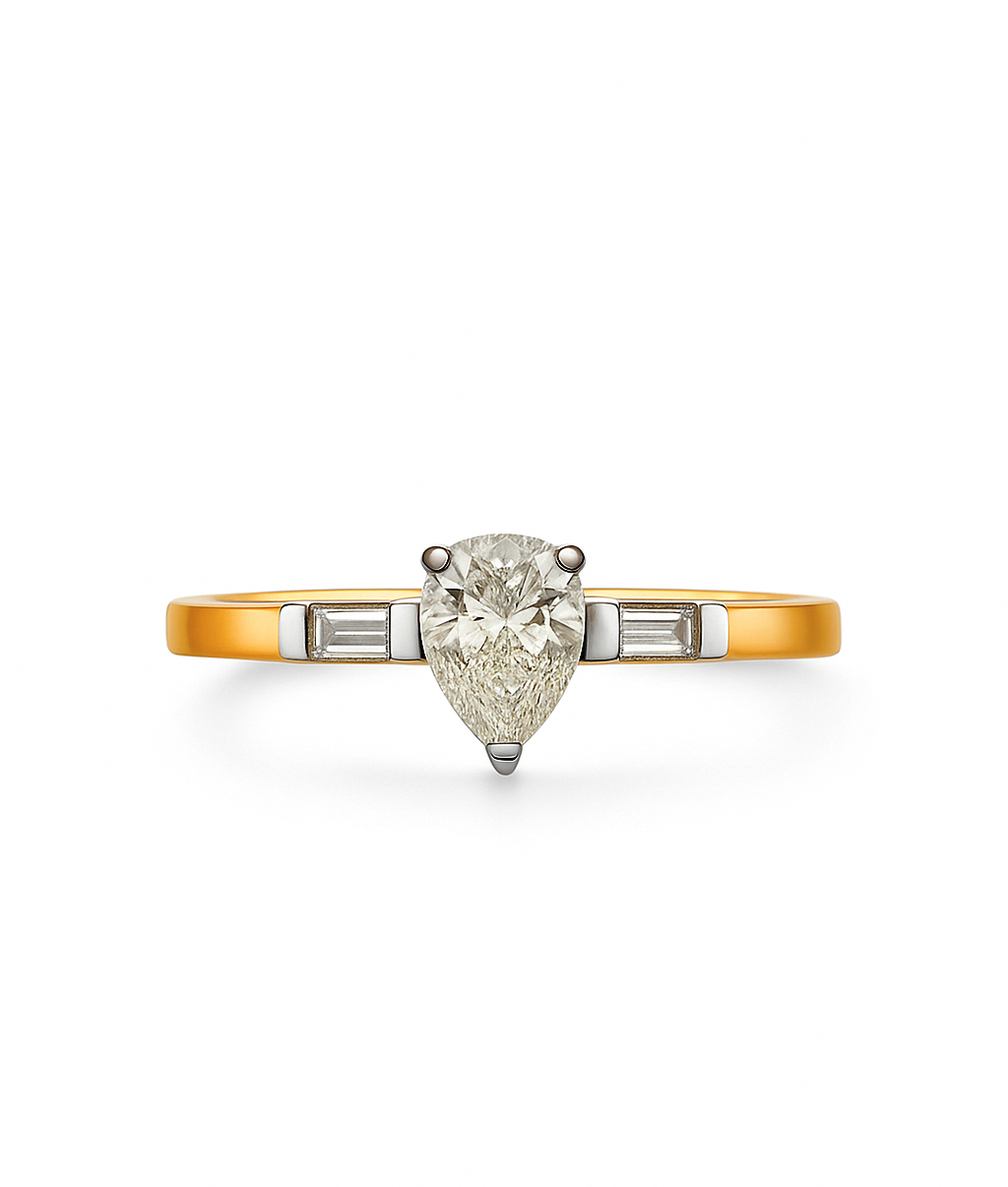 Beautiful 18 Kt Gold  Natural Diamond Ring